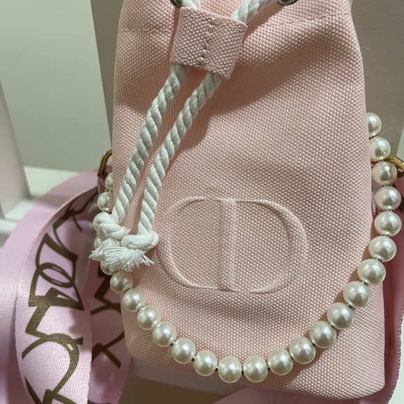 Dior drawstring bag - Picture 5 of 6